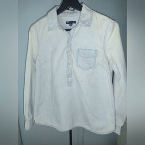 Women's Gap shirt size S denim washed style